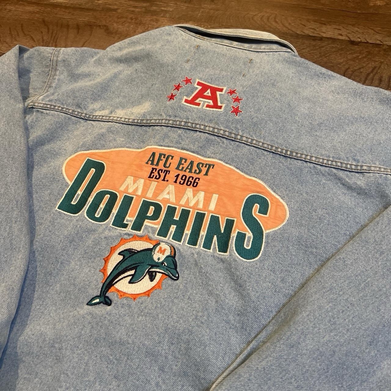Vintage 90s Pro Elite Miami Dolphins Light Blue Denim Trucker Jacket Size L
