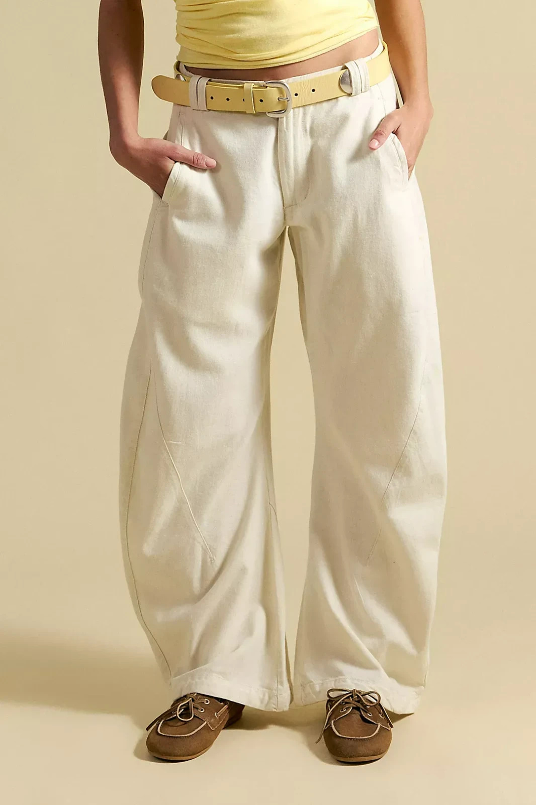 Freepeople – Spotlight Washed Barrel Chino Trousers – Discount