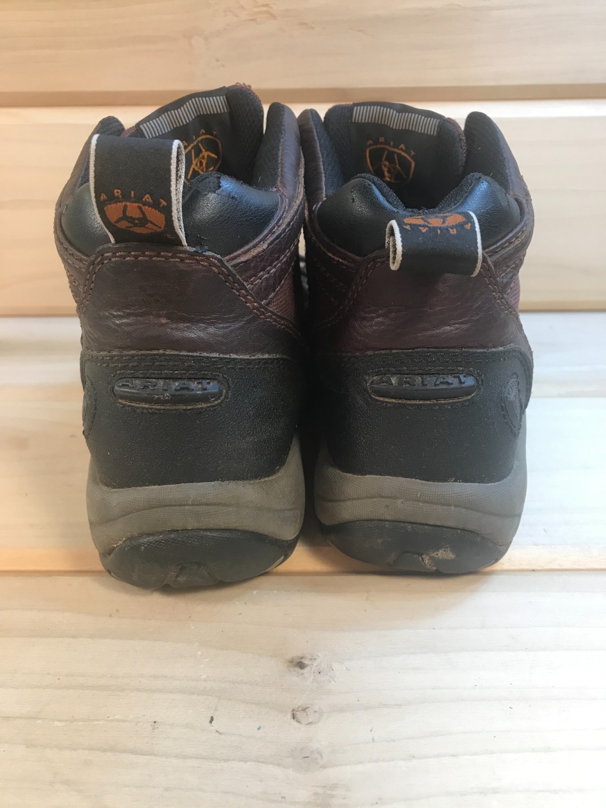Ariat ATS Hiking Boots Mid Top Size 7B Leather Rubber 10004138