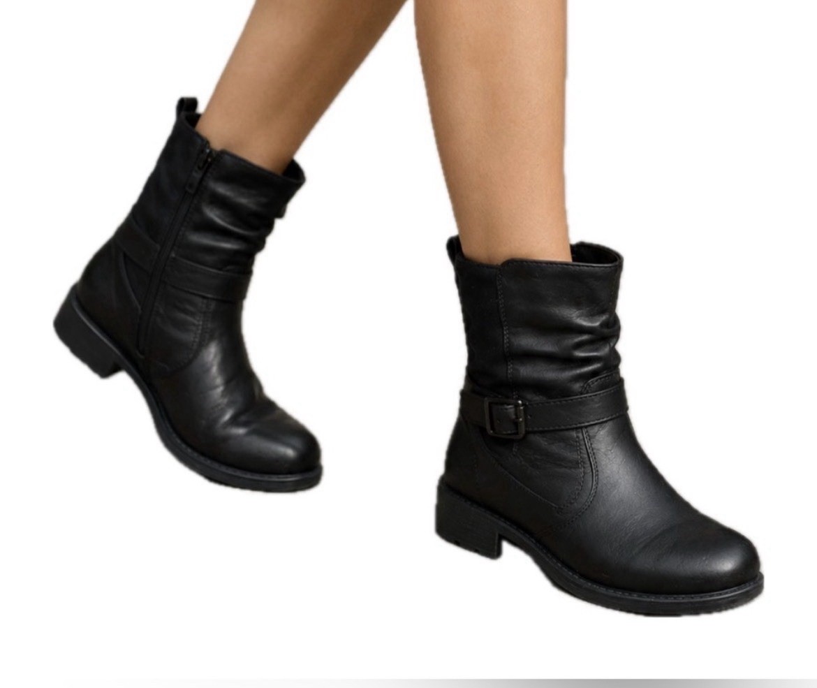 Flexus Cahir Women’s Black Microsuede Ankle Bootie Round Toe Zip Buckle