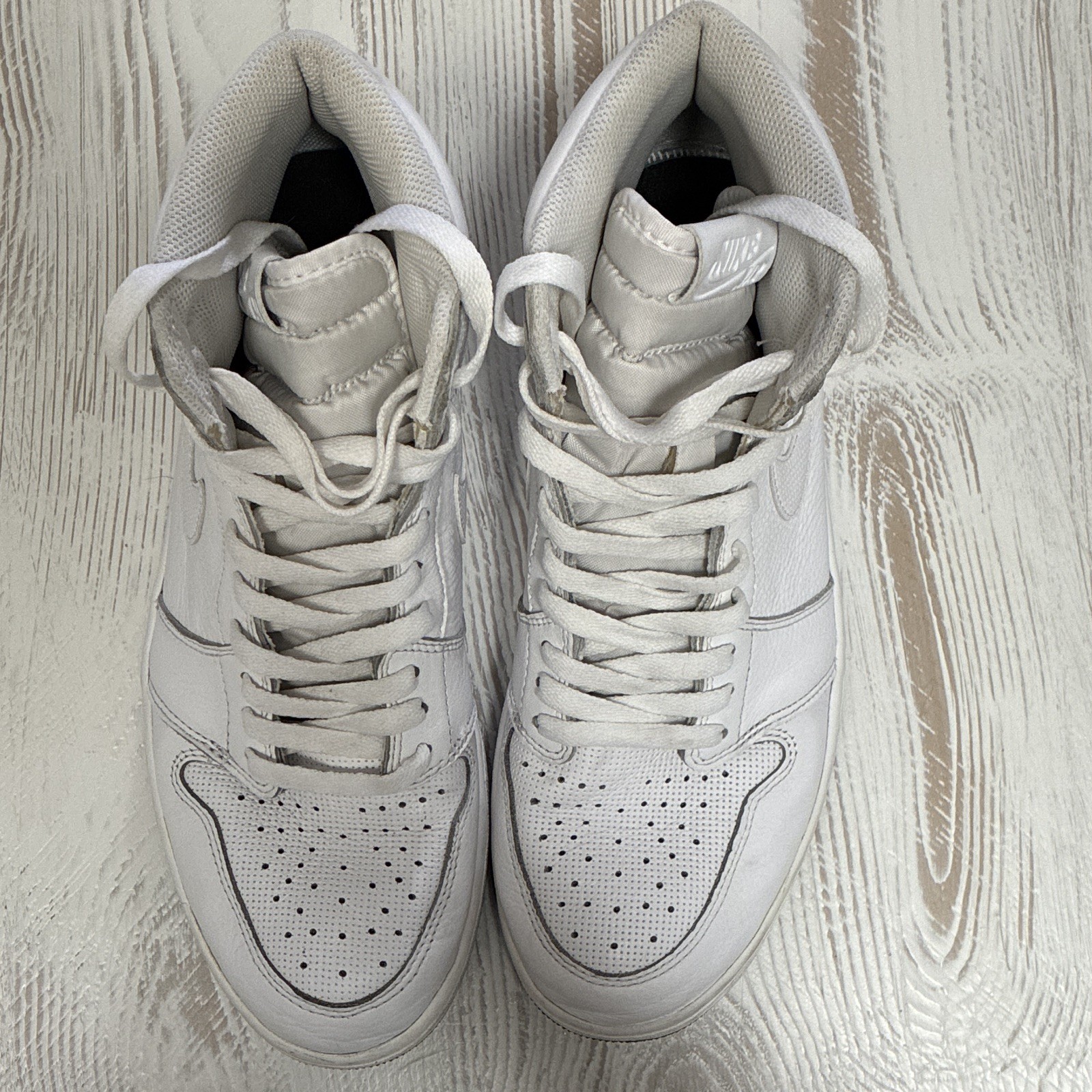 Size 10.5 AJ1 Perforated White