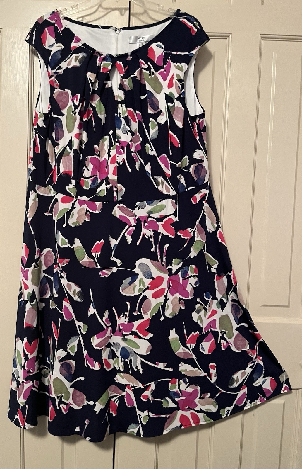 WISP Dress 18W Graphic Floral dk Navy White Pink Green Key-hole neck Cap Sleeves