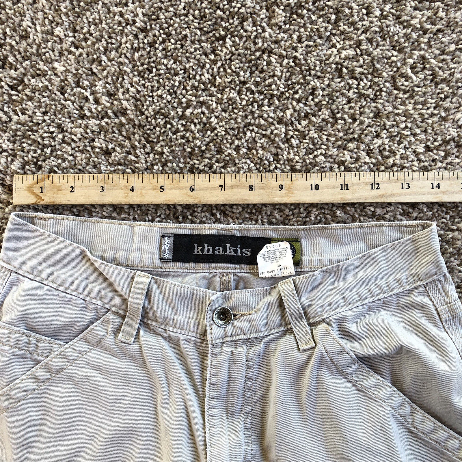 Vtg Levis SilverTab Khakis Pants Mens 29×30 Beige Relaxed Fit Carpenter Loop Y2K