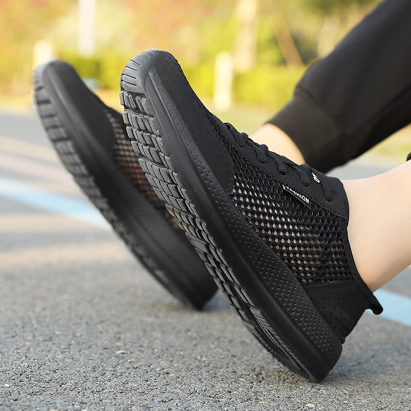 Summer Men’s Casual Sports Shoes Breathable Mesh Comfy Gym Fitness Jogging Shoes