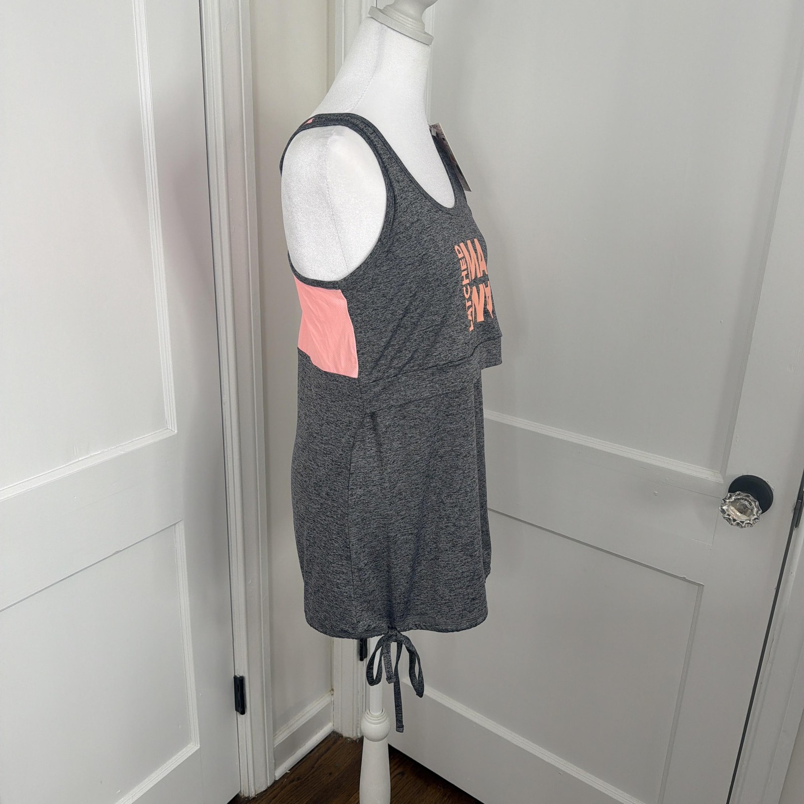 Latched Mama Too Womens Medium Gray Nursing Tank Drawstring Logo Athletic NEW