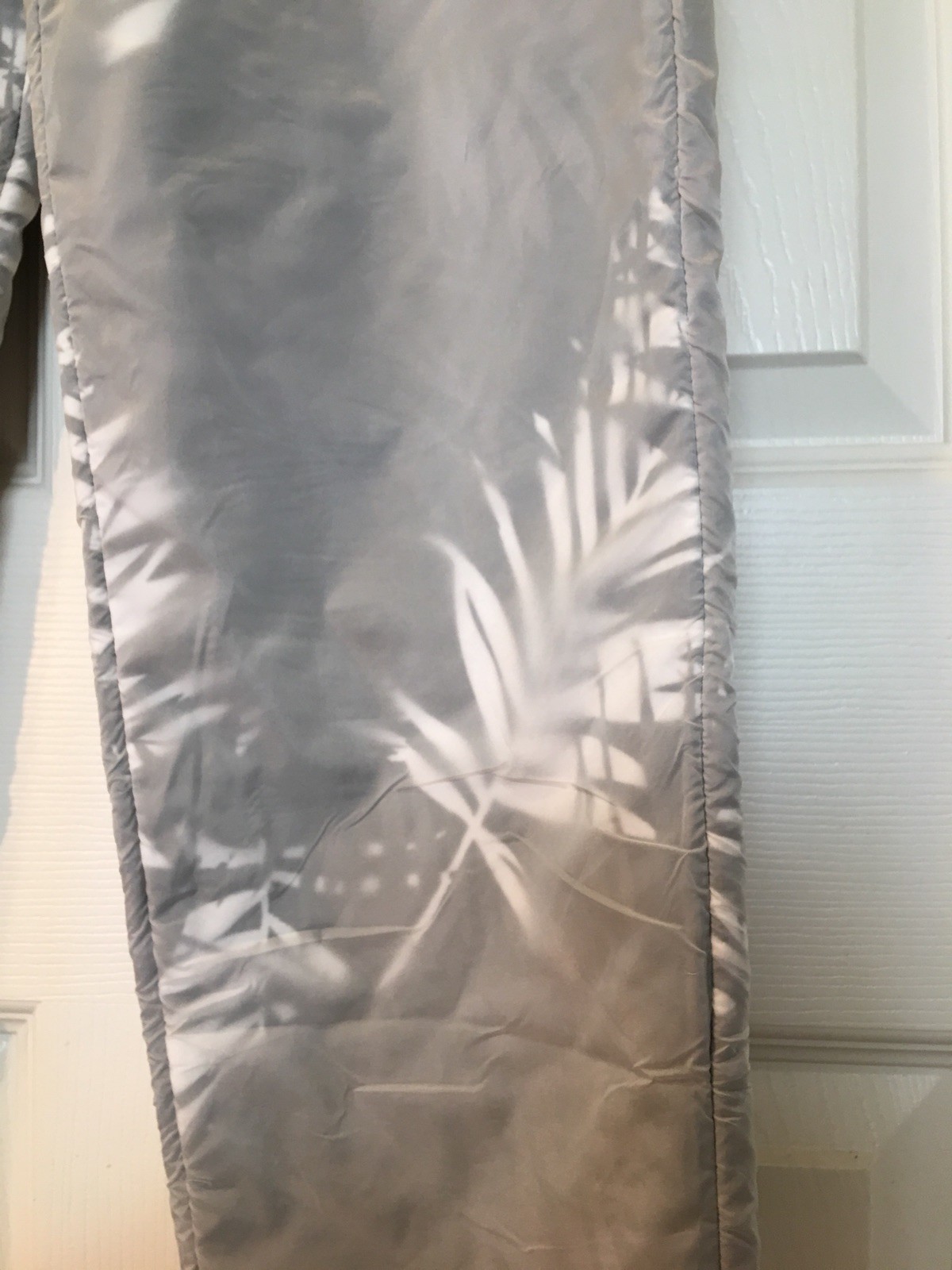 $98 NEW RIVALDI BLACK Water Resistant Windbreaker Active Pants Sz M NWT