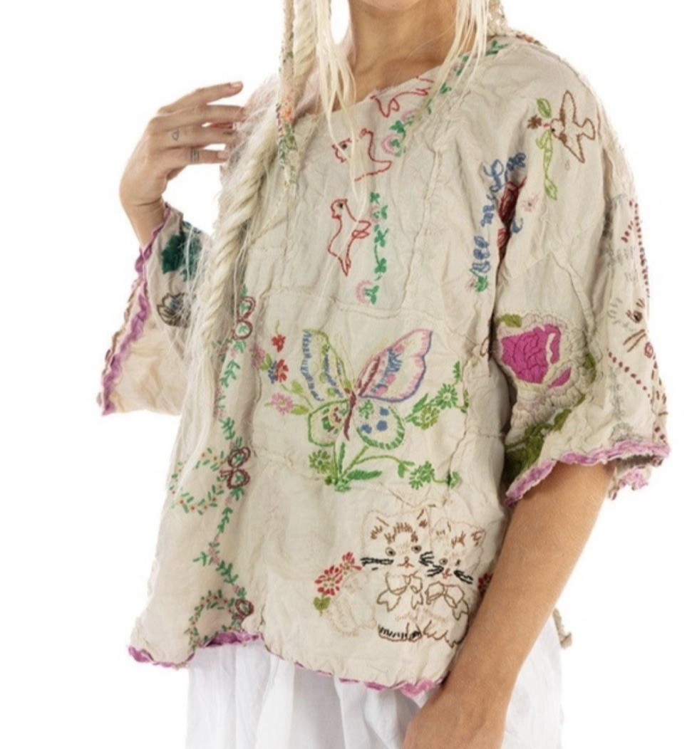 NWT Magnolia Pearl SOLD OUT Embroidery 💕Matilda Top – Moonlight One Size