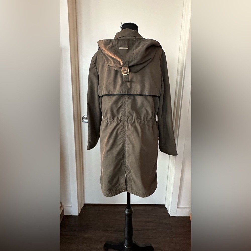 Soia and Kyo Harri Hooded Utility Coat in Olive Green. Size S/P.