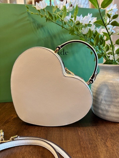 Kate Spade Love Shack Perforated Heart Crossbody Butterfly Purse Meringue Floral