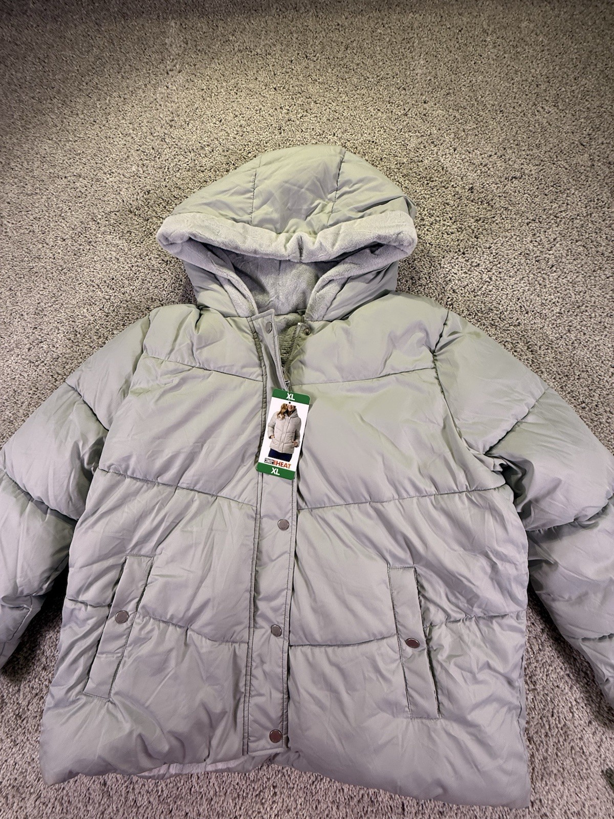 NWT 32 Degrees Heat Women’s Puffer Jacket Size XL Light Green Heavyweight