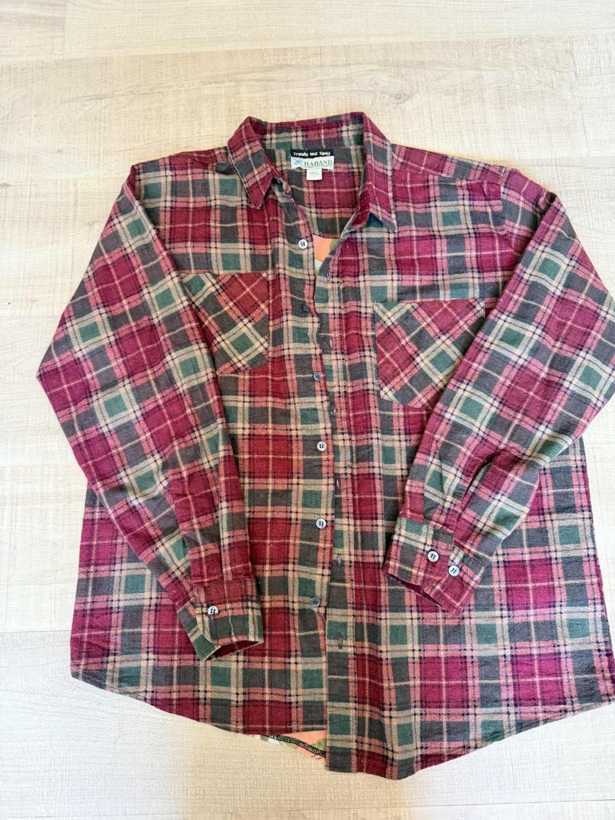 Trendy & Tipsy Reconstructed Vintage Flannel – Floral Back Panel