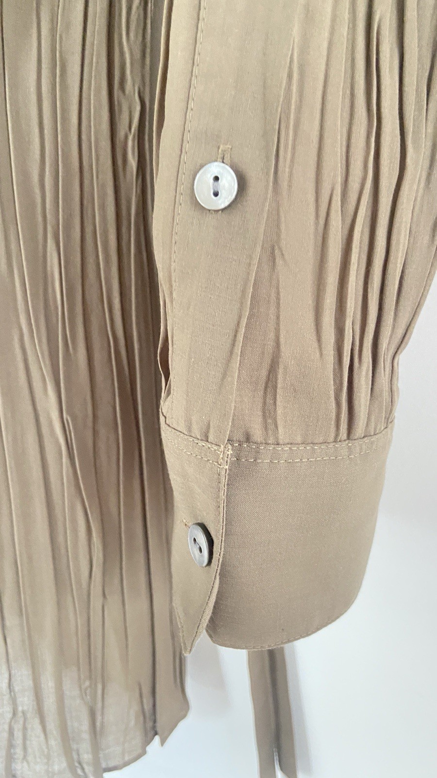 NWT Theory Pleated Shirt Green Khaki Size M