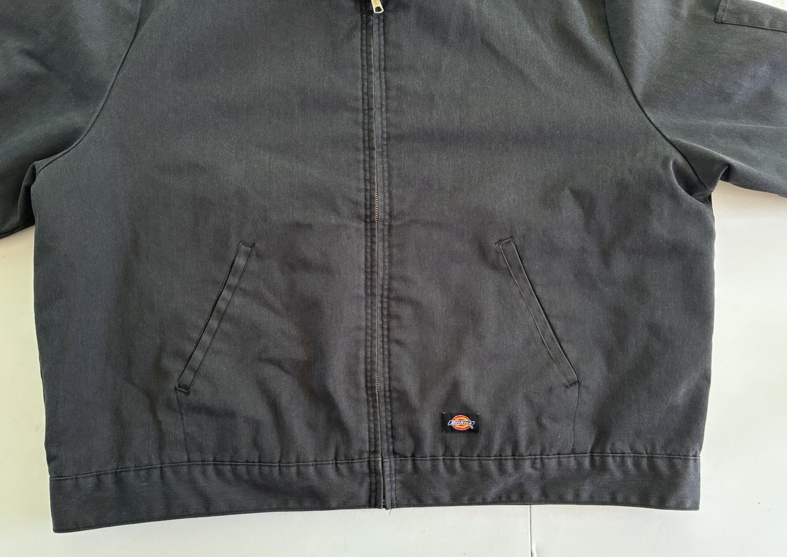 Dickies Insulated Eisenhower Front Zip Jacket – Black, Size 3XL TJ15 Bk