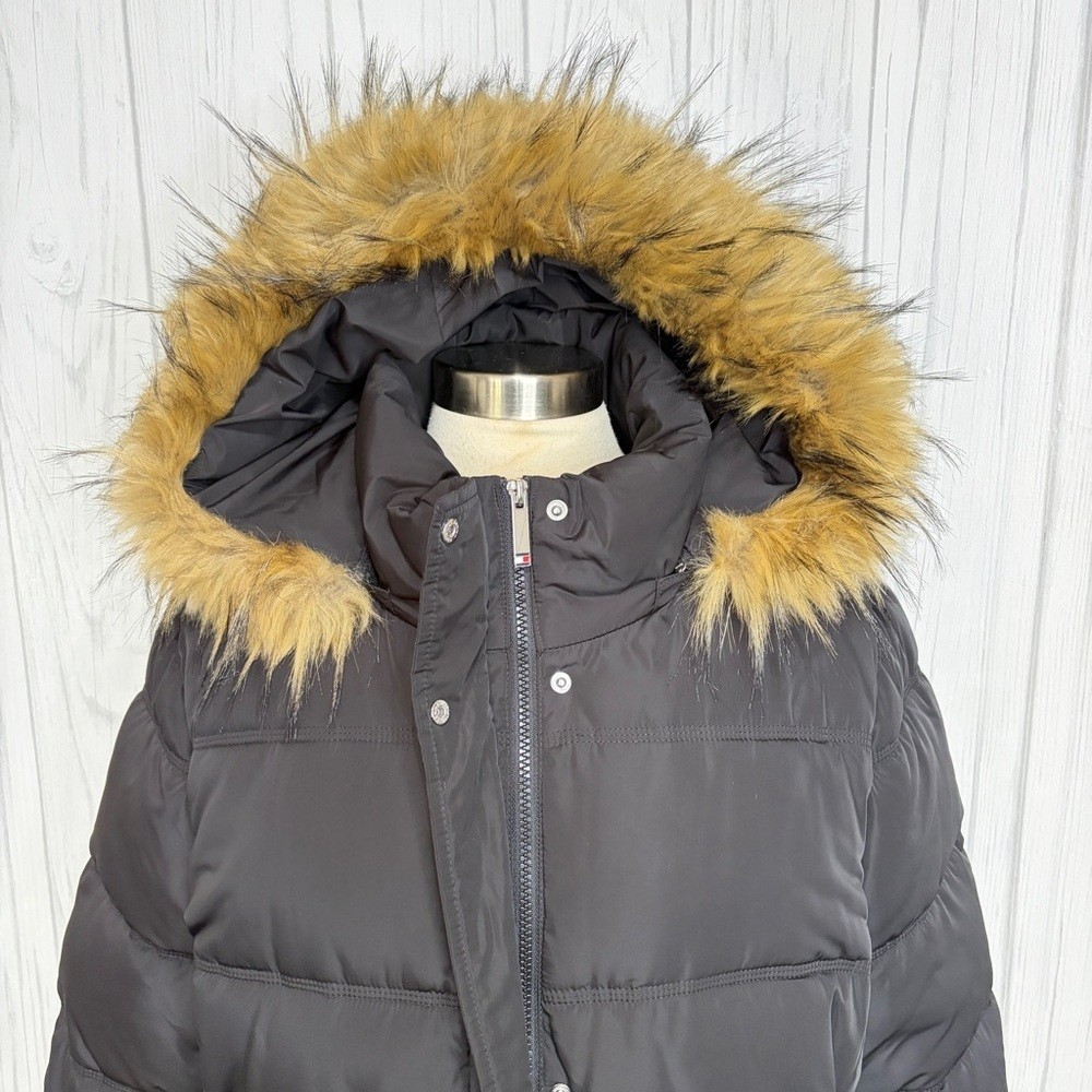 TOMMY HILFIGER Down Alternative Quilted Knee-Length Parka in Black, XXL