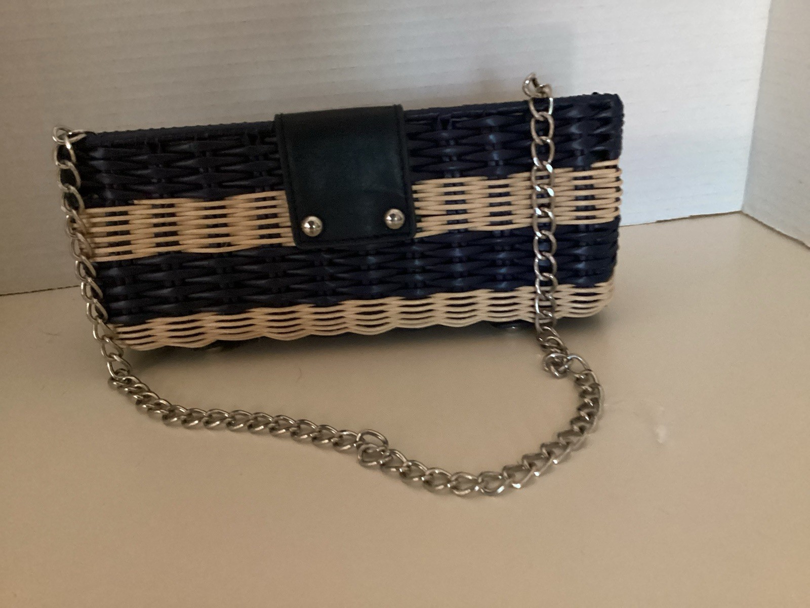 Kelly & Katie Rattan Wicker Handbag NEW Navy Cream Silver