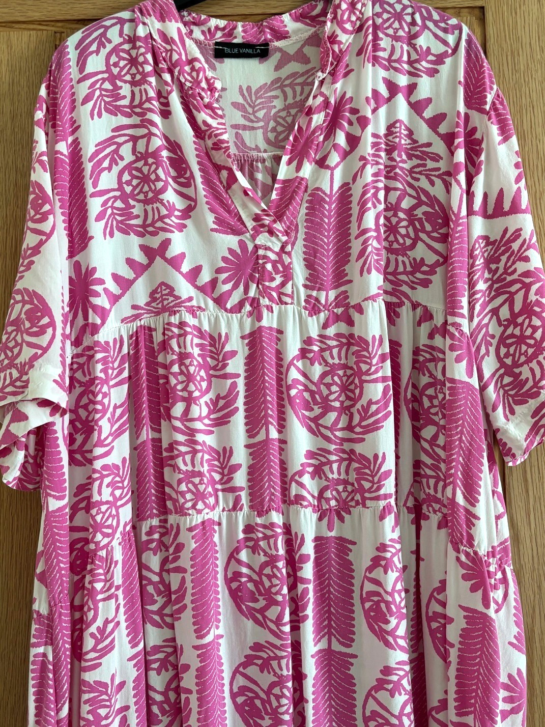 Blue Vanilla White & Pink Print Relaxed Fit Tiered Smock Dress, approx 22-24