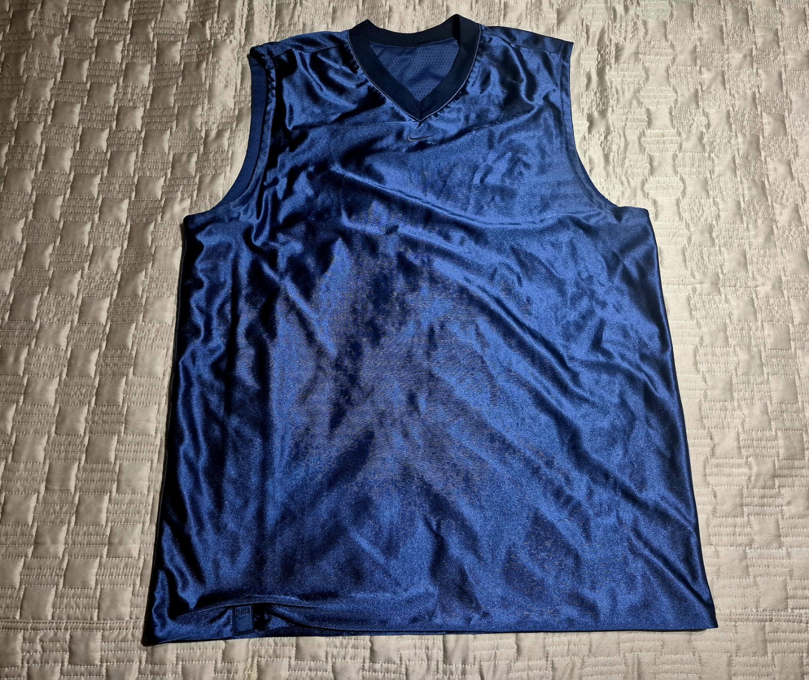 Nike Basketball Sleeveless Jersey Shirt Mens Large Blue Shiny Dazzle Silky