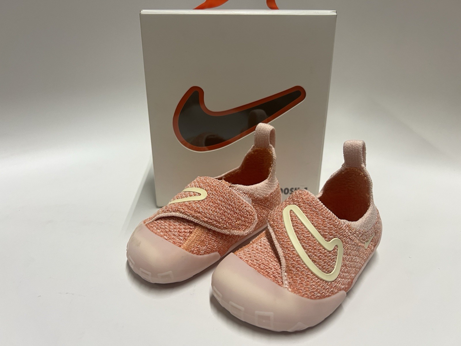 NIKE SWOOSH 1 (TD) FB3244-602 WASHED CORAL MUSLIN SIZE 6C
