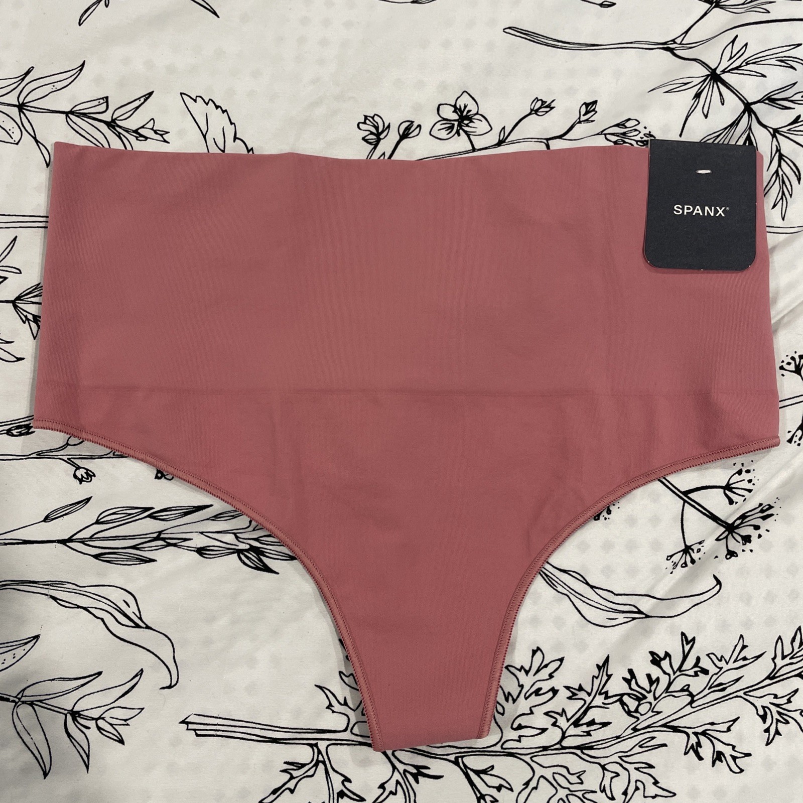 NWT Spanx Women’s XL EcoCare Shaping Thong 40048R Rose Quartz