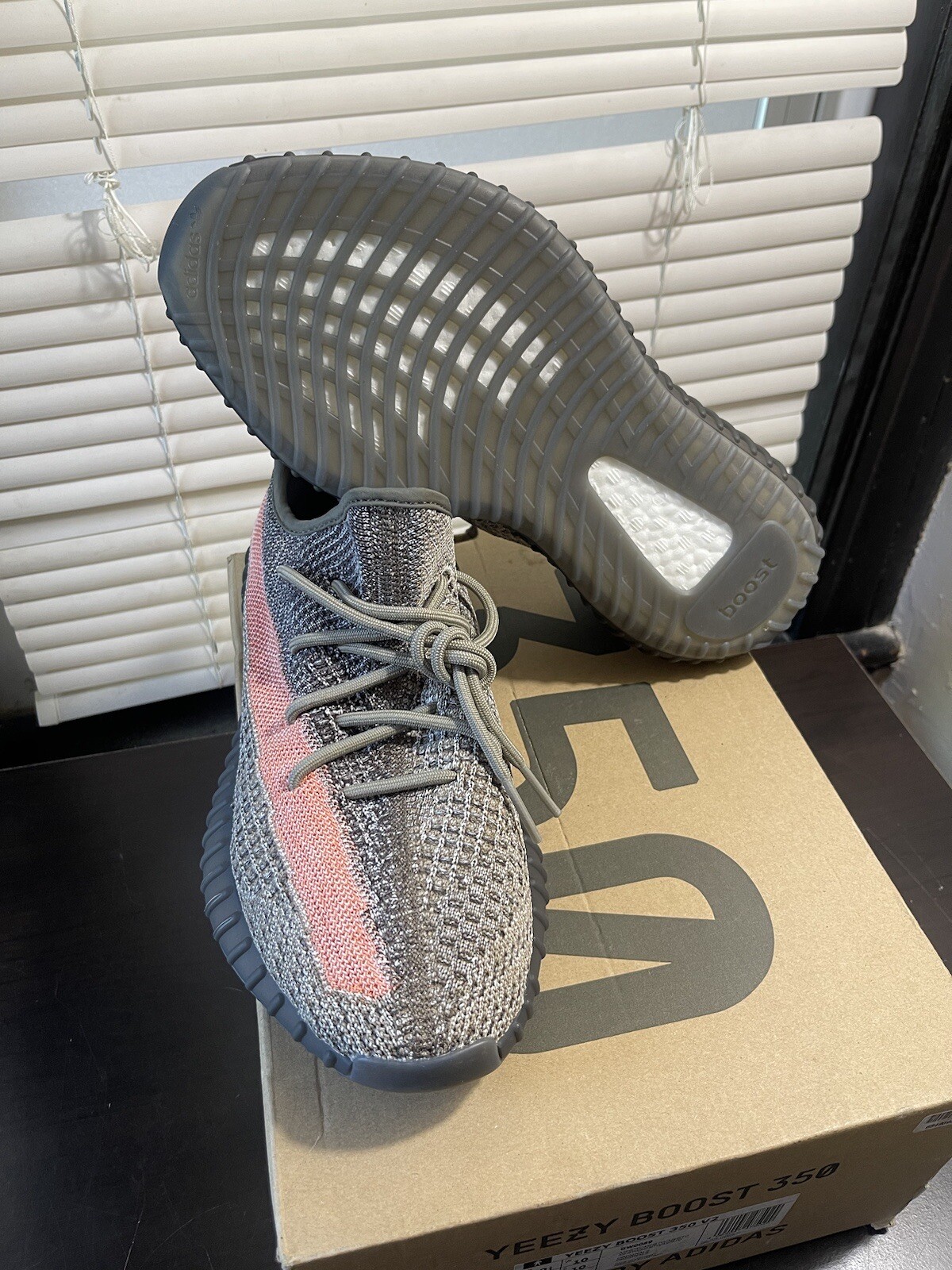Yeezy Boost 350 V2 Ash Stone Size 10.5 Brand New