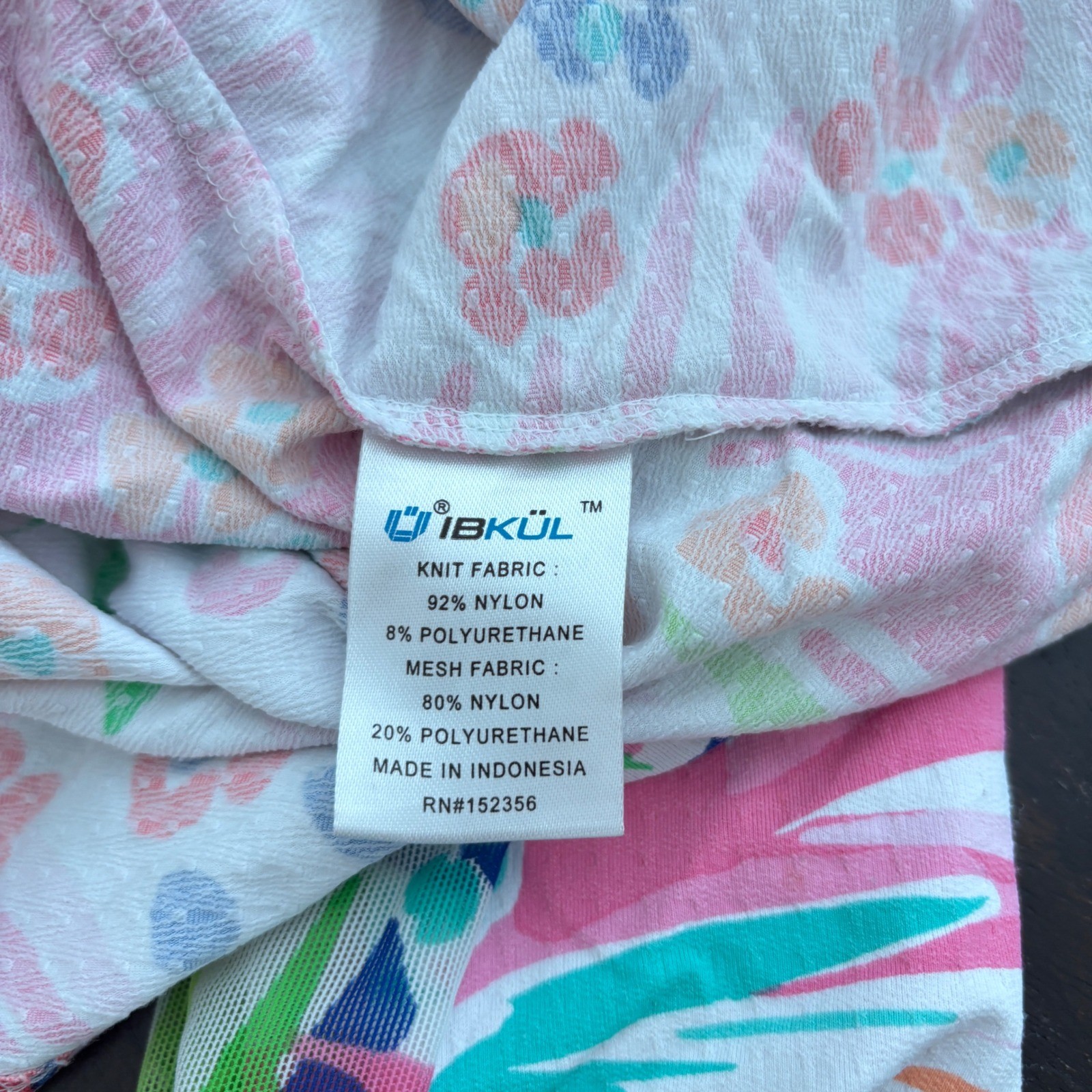 IBKUL Bright Floral 1/4 Zip Mock Neck Top Womens S Long Sleeved UPF 50+ Golf