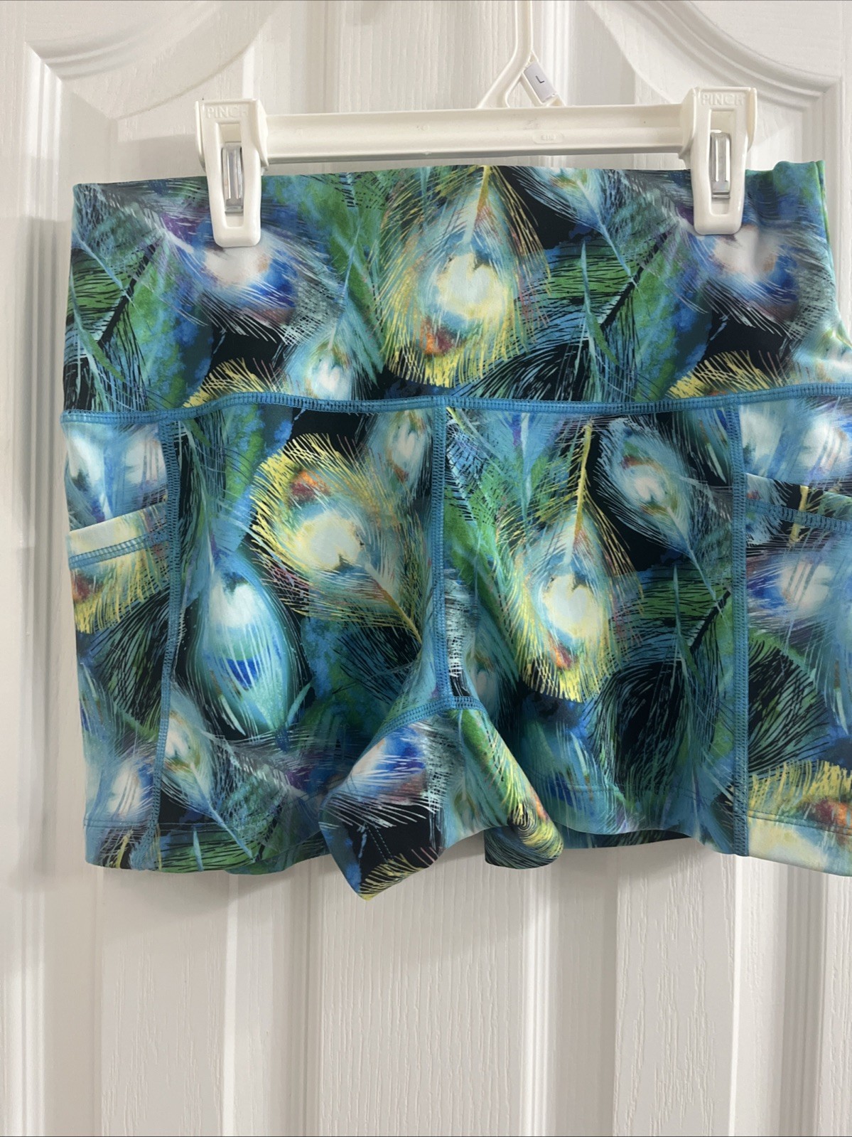 Constantly Varied Gear CVG Women’s Shorts Size S 5 inch Proud Peacock