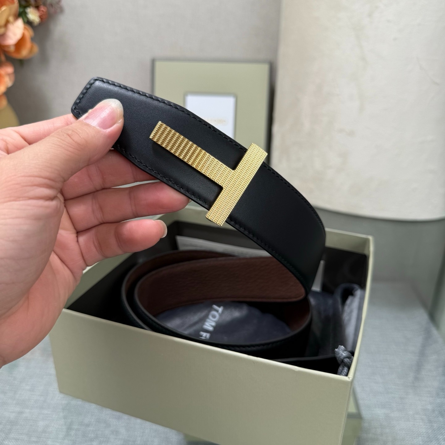 Authentic Tom Ford Reversible Leather T-Buckle Belt Luxury Designer Fashion