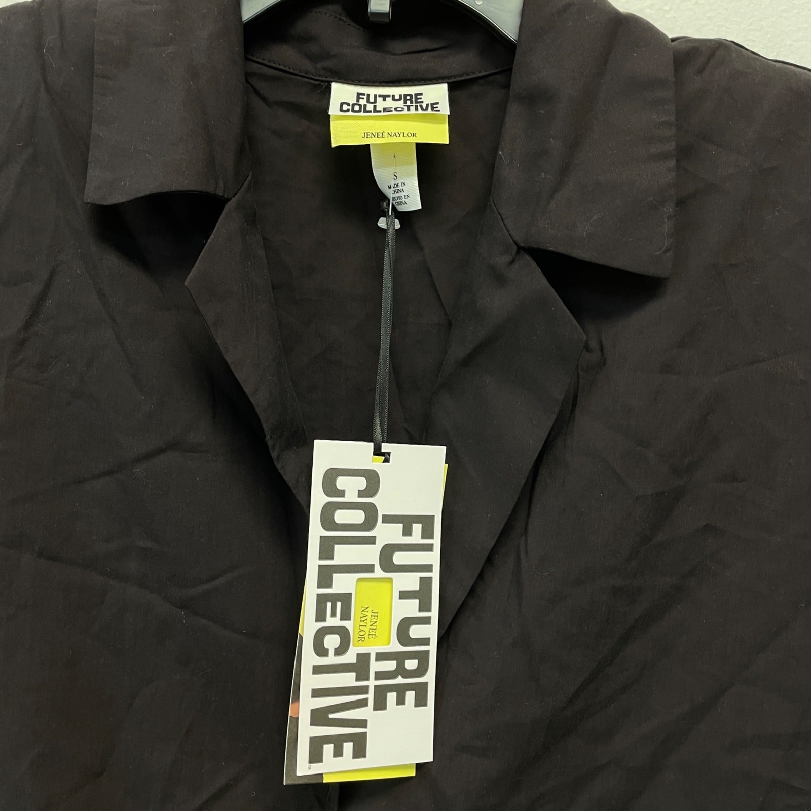 Future Collective Black Button-Down Shirt Short Sleeve Size Small