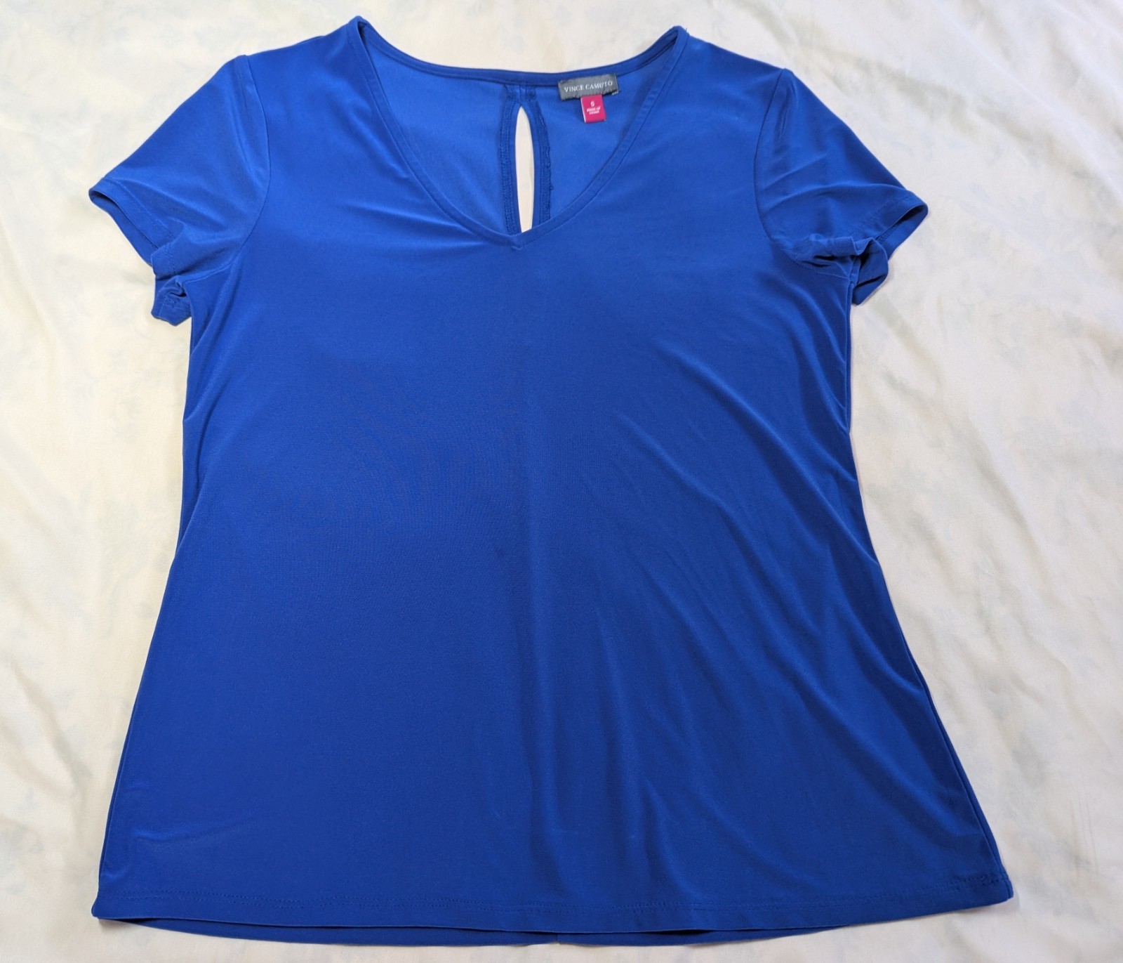 Vince Camuto Women’s Blue V-Neck Keyhole Short Sleeve Stretch Top Size S