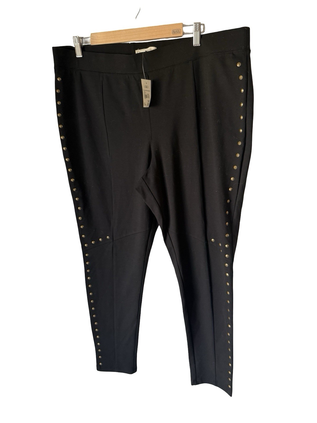 Cato 22/24 womens black off duty ideal black studded black ponte pull on pants