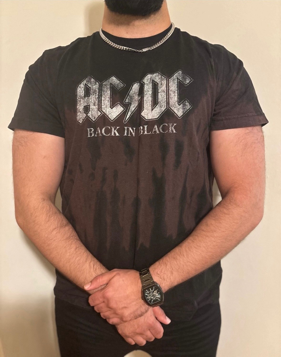 AC/DC Back In Black Men’s Black Graphic Logo Short Sleeve Crew Neck T-Shirt Y2K