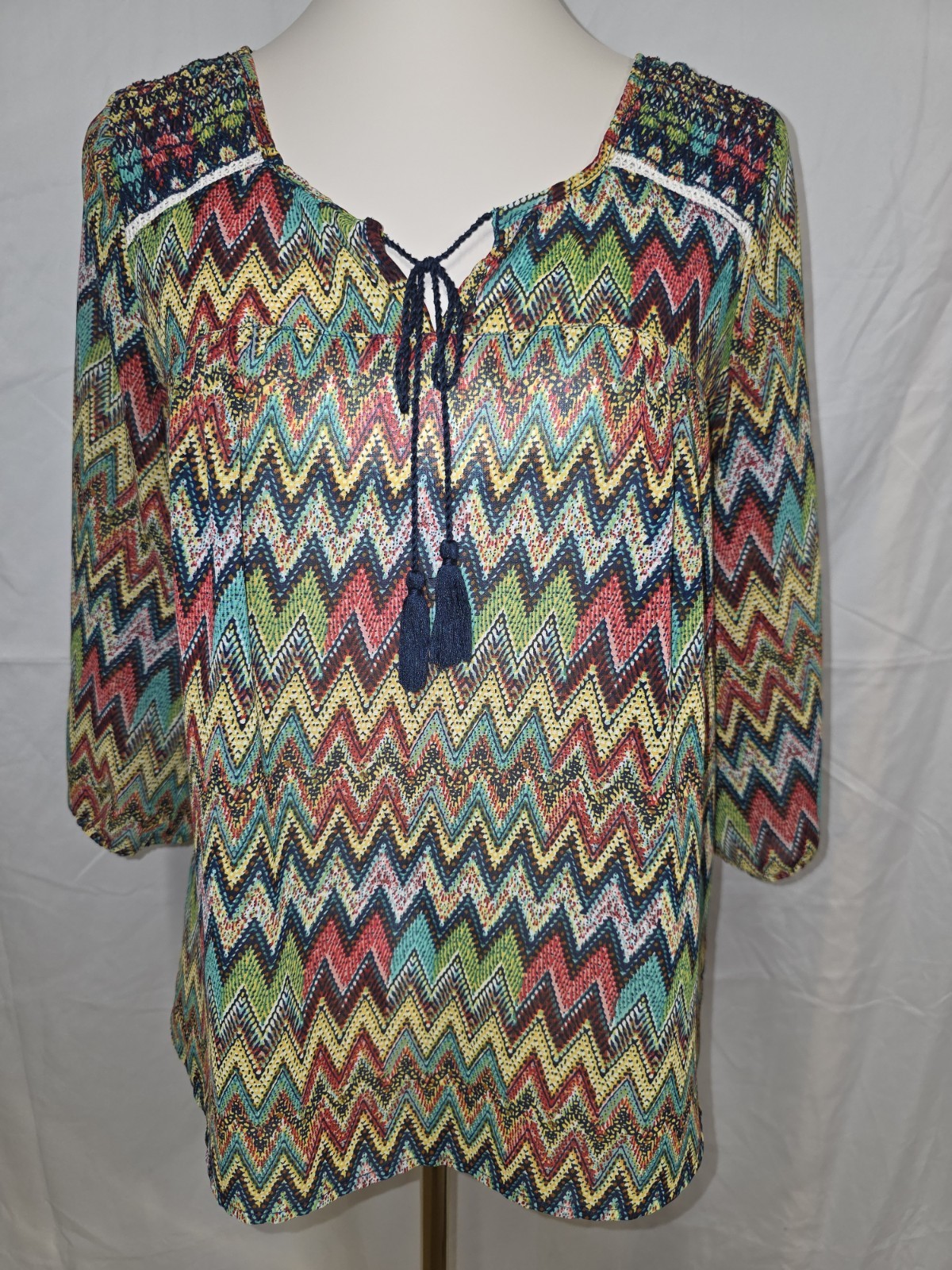 Women Size Small Umgee Blouse Long-sleeve Multicolor Geometric Print