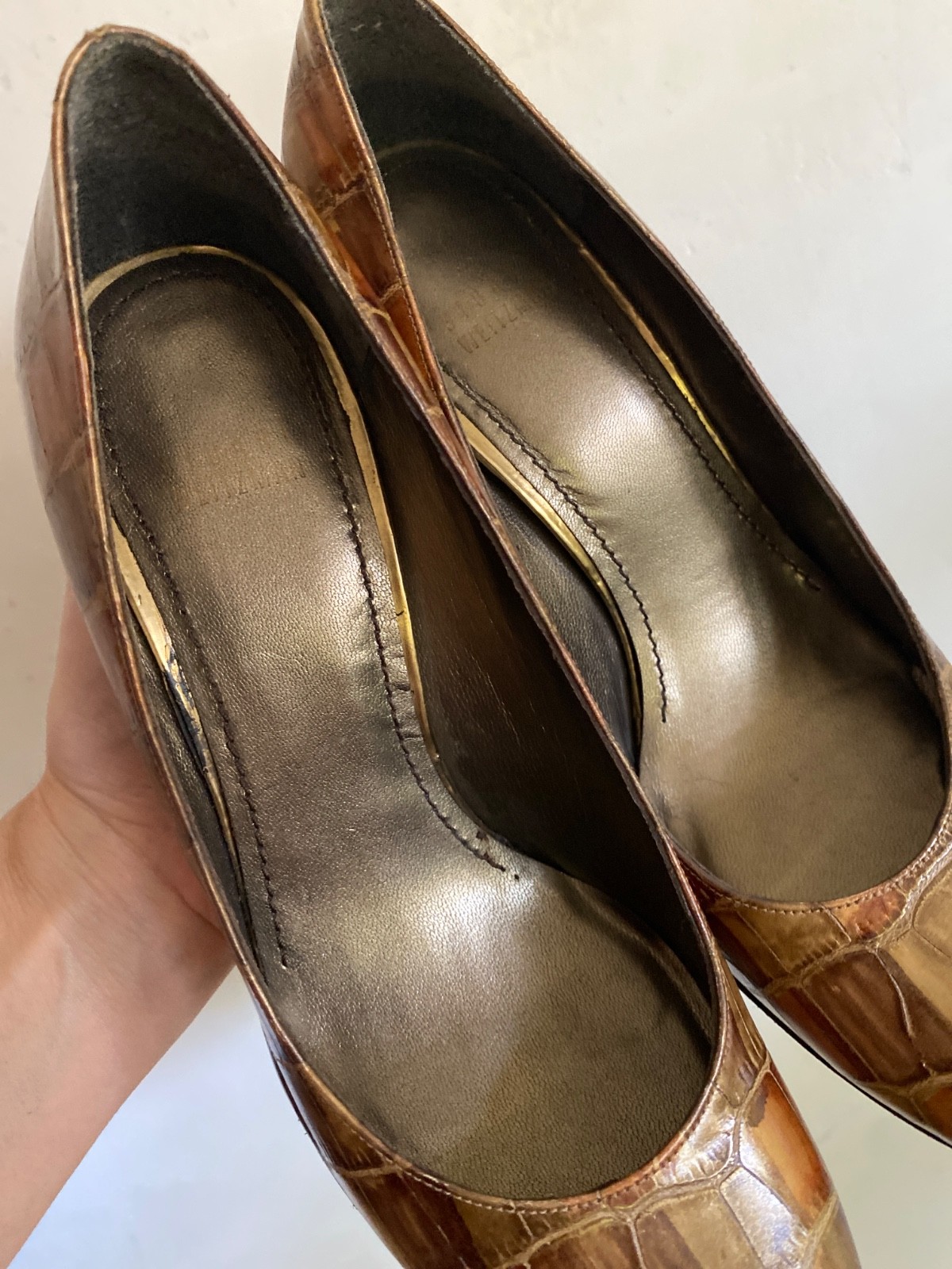 Stuart Weitzman Leather 4.5” Stiletto Platform Heels Bronze Croc Embossed 8.5