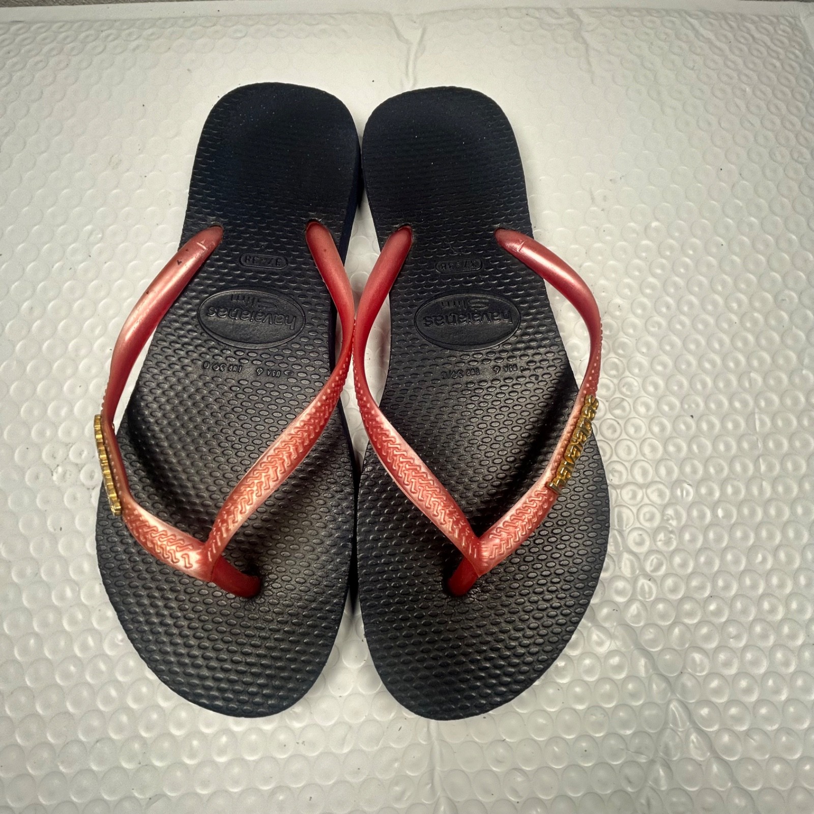 Havaianas Logo Women’s Slim Flip Flop Sandal – Coral Black EU 37-38 US 7/8