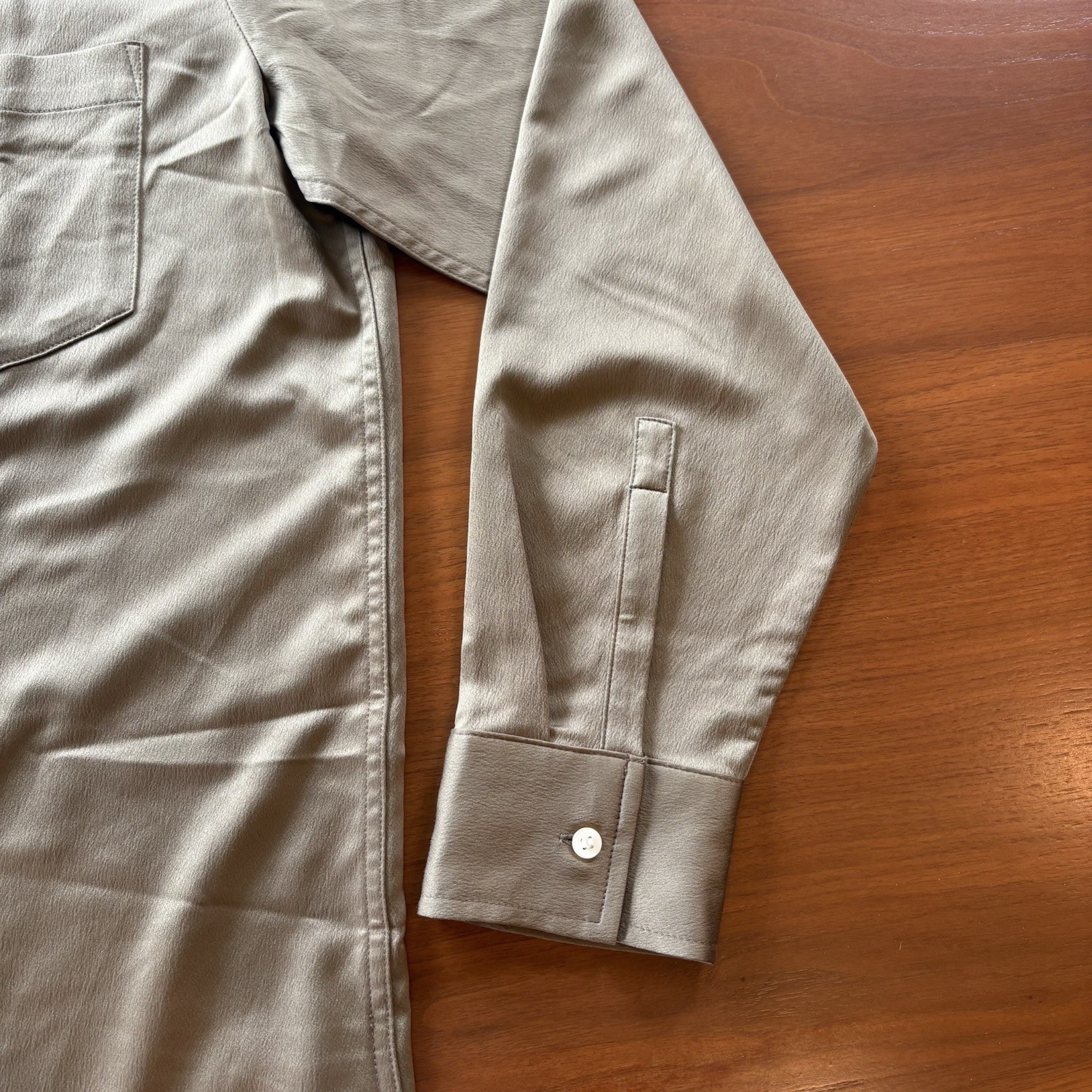 GAP Satin Button Down Long Sleeve Boyfriend Shirt Top Taupe Brown Sz Medium