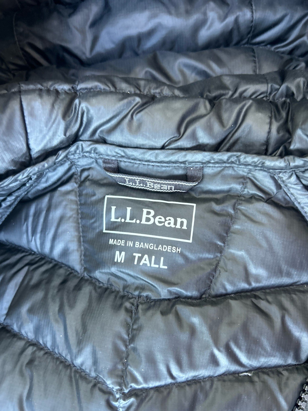 LL Bean Ultralight 850 Down Hooded Jacket Black Size Med T Downtek Pertex Puffer
