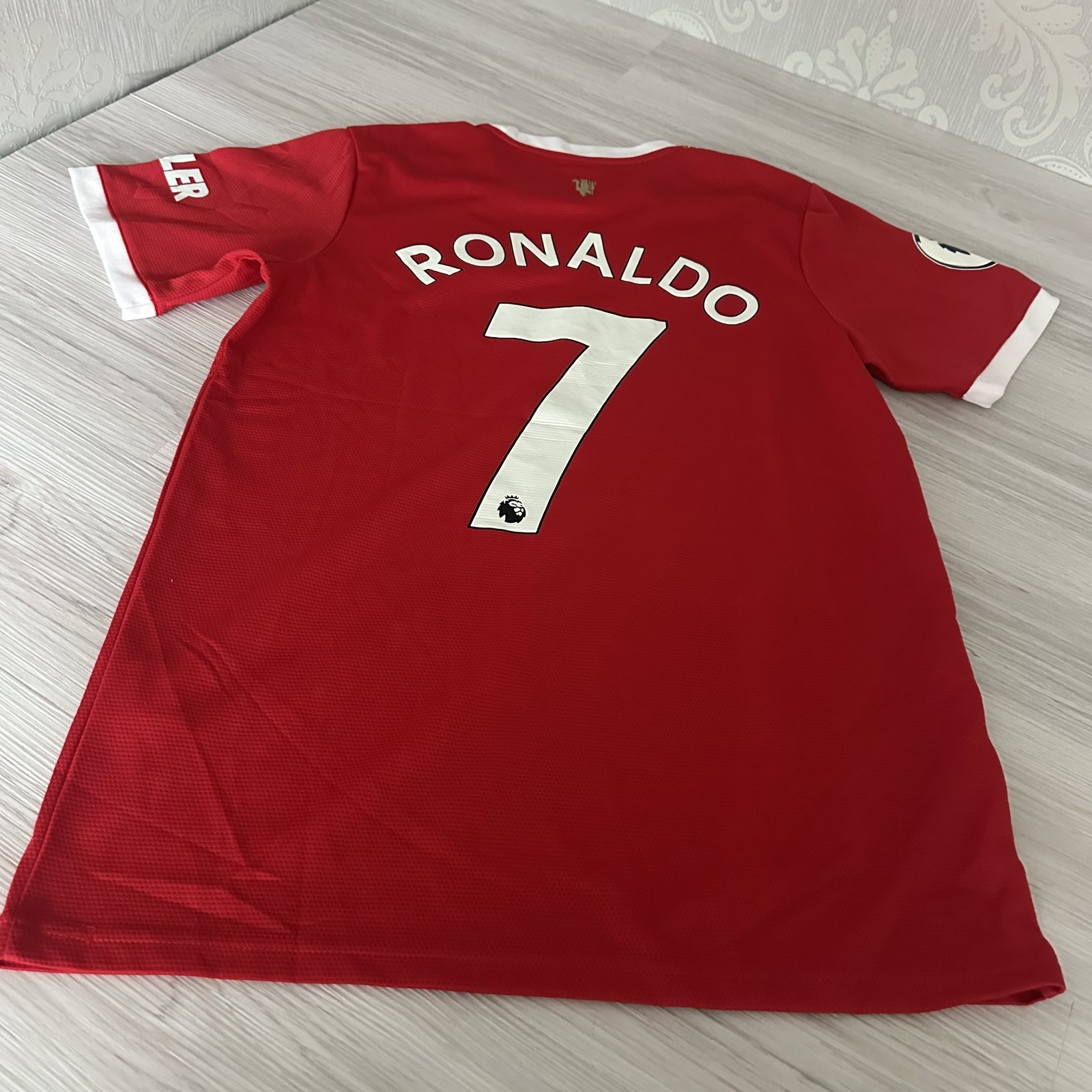 AUTHENTIC Manchester United 21/22 Football Shirt Jersey Ronaldo Large Adidas