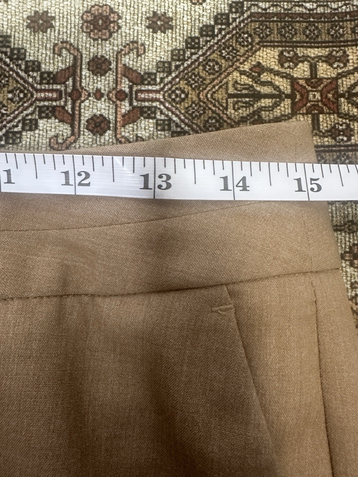 Worthington Women’s Tan Twill Capri Pants Slim Straight Leg Stretch Mid Rise