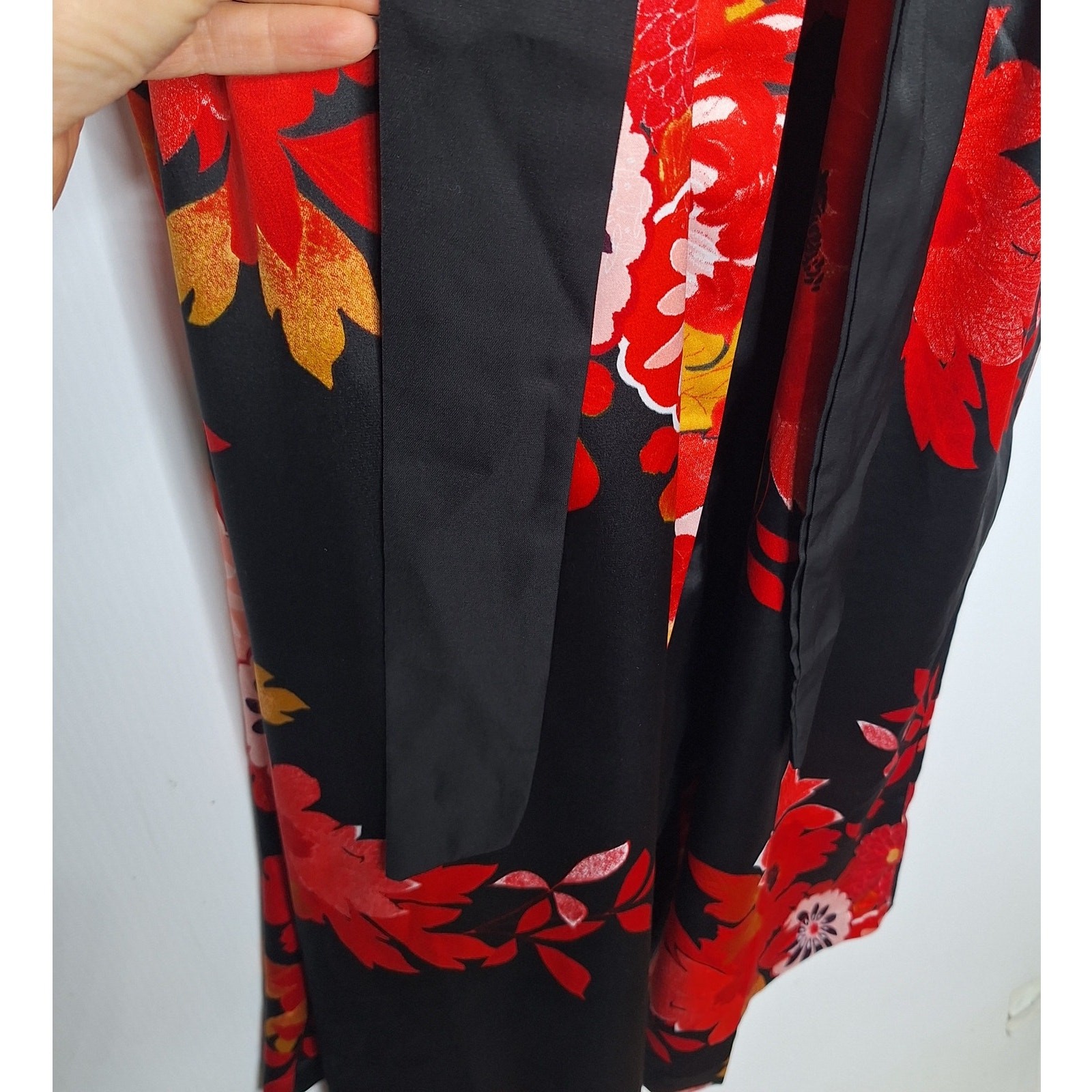 Natori Empress Satin Floral Kimono Robe Mid Length Long Medium Belted Glam Wrap