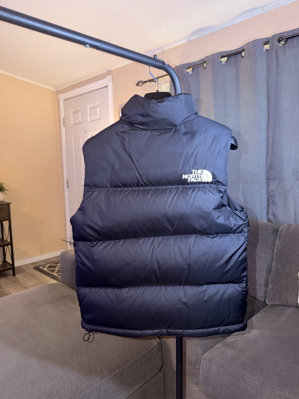 The North Face Black Down Insulated Puffer Vest XS Full Zip Stand-Up Collar