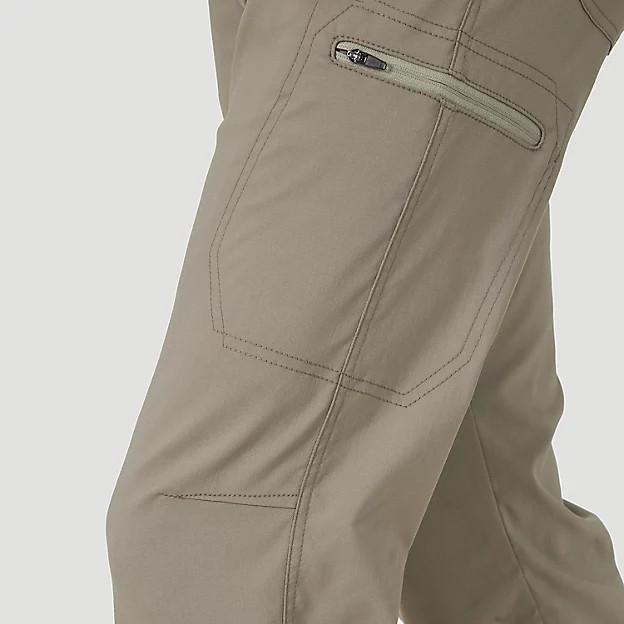 Wrangler Men’s Outdoor Performance Cargo Pant Flex Waistband