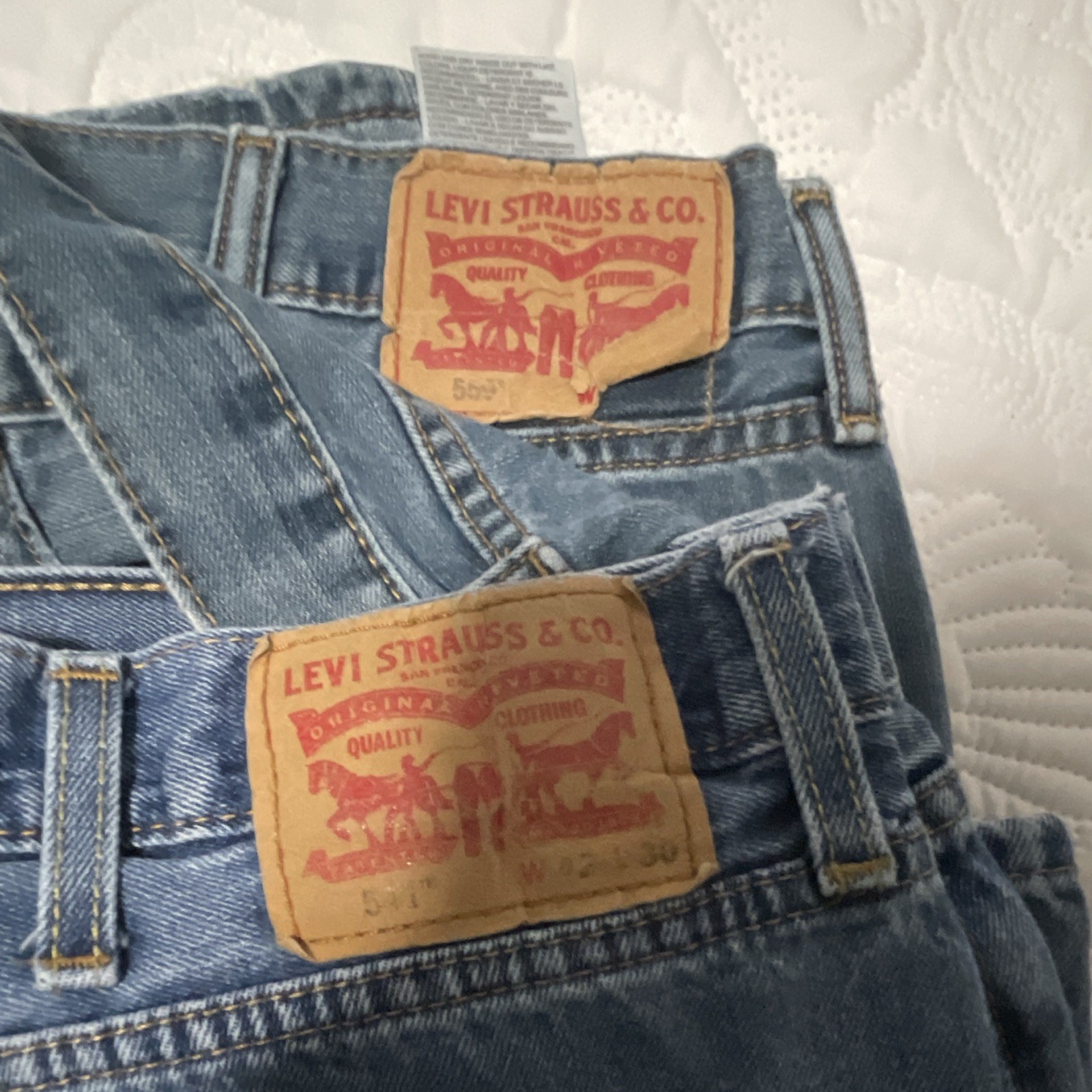 Levi Strauss & Co. Men’s Blue Denim Jeans Straight Regular Fit Medium Wash