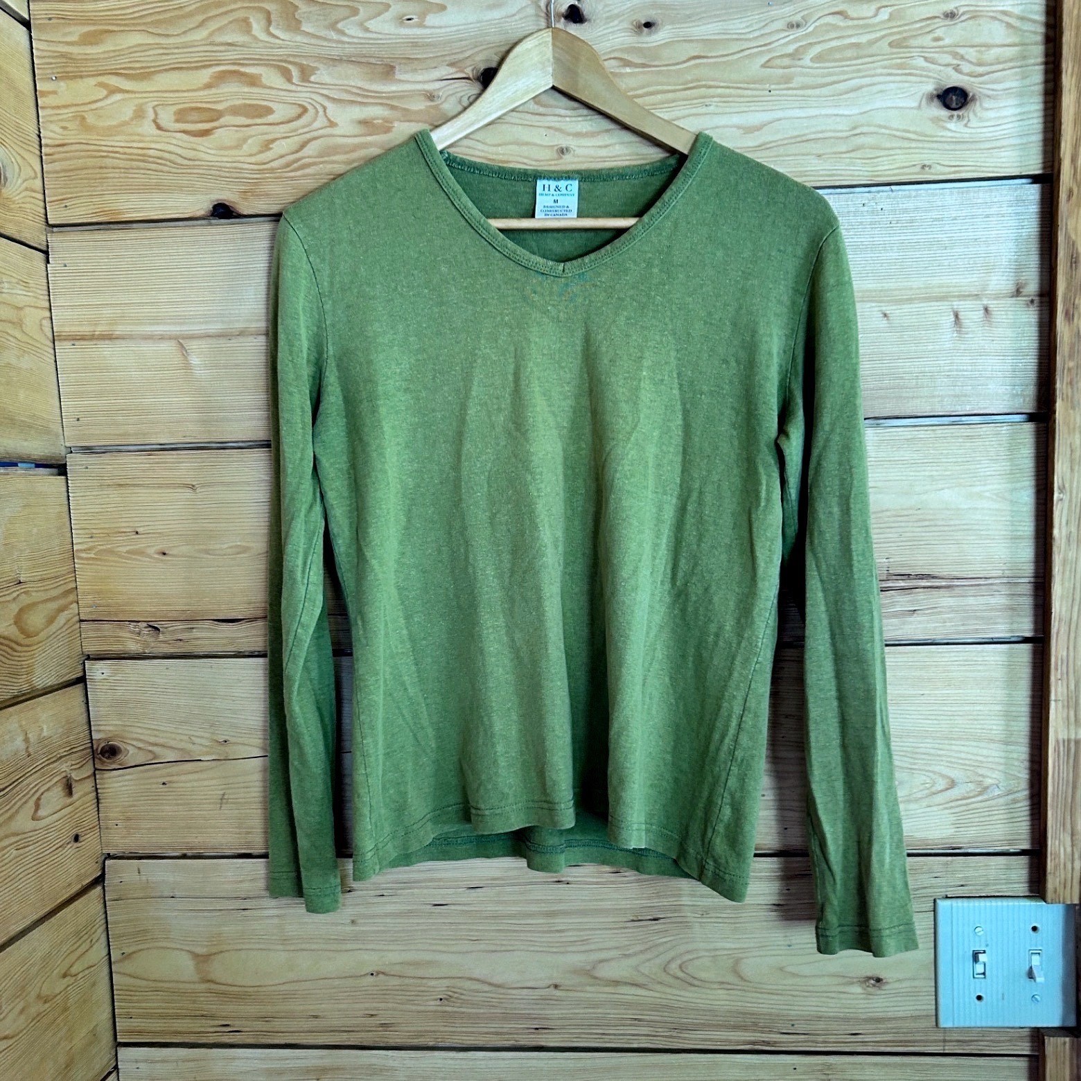 Vintage Hemp Long Sleeve VNeck Top Womens Medium Green Hemp & Company