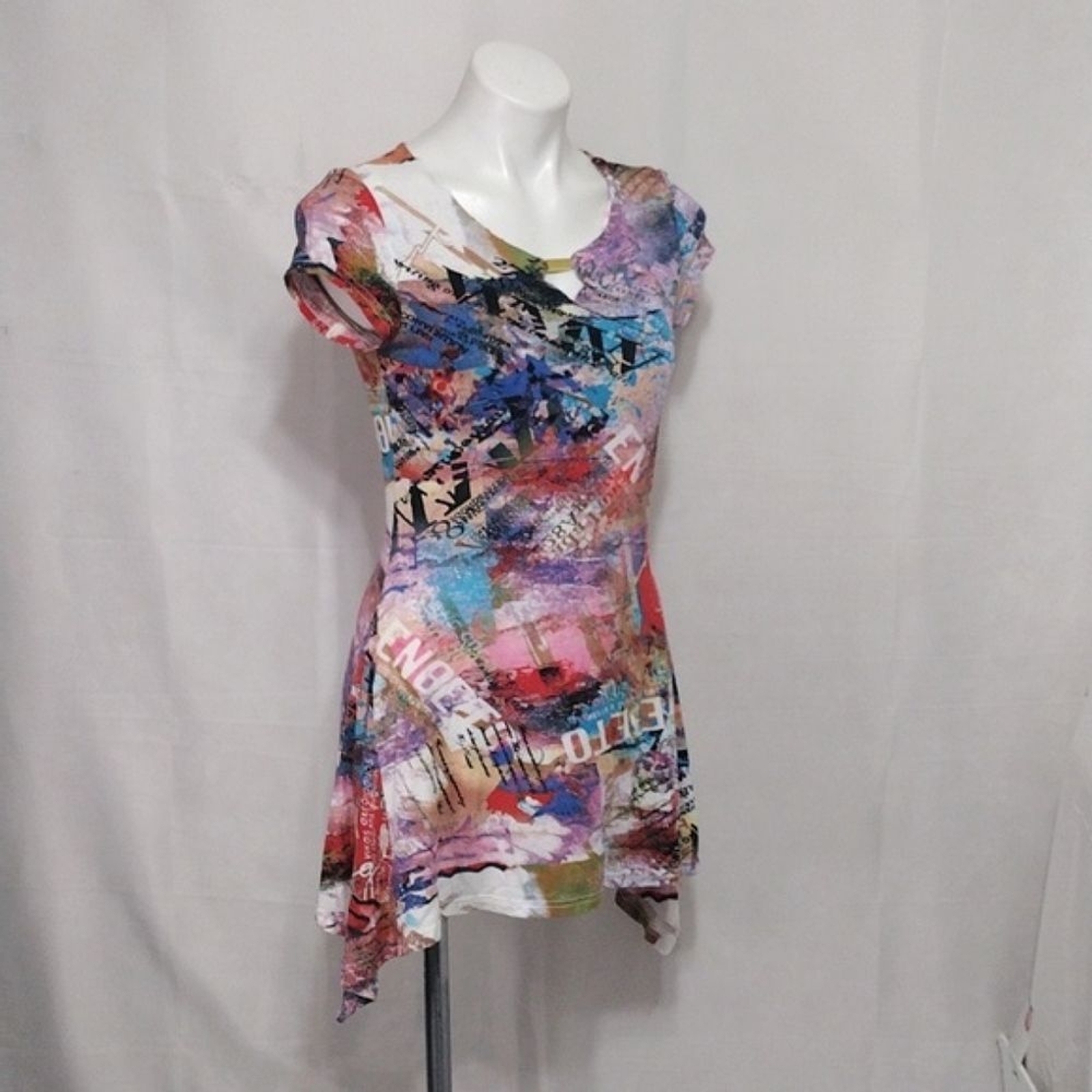 Linea Domani Abstract Graphic Print Asymmetrical Tunic Stretch Top Small Chic
