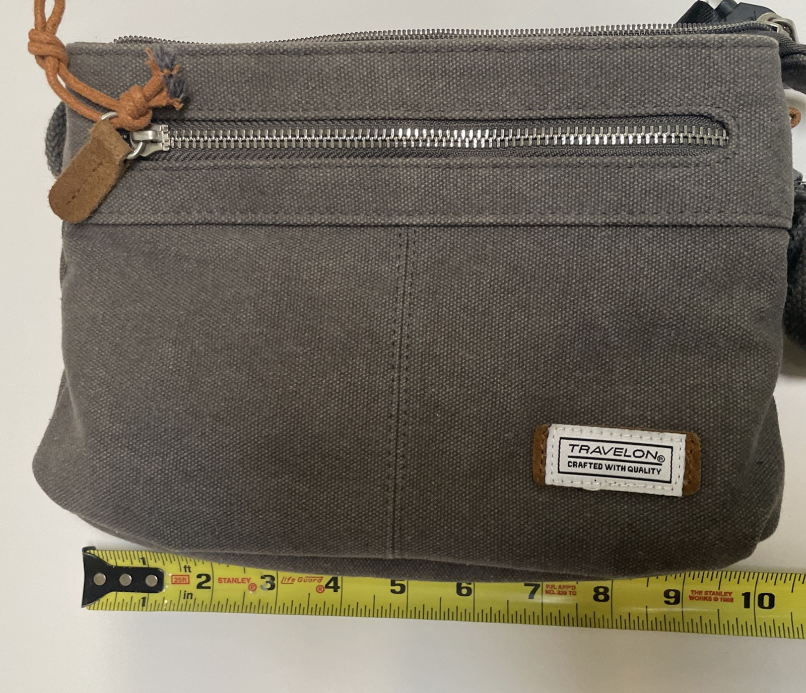 Travelon Anti-Theft Heritage Women’s Crossbody Bag Purse Gray Canvas RFIDw/light