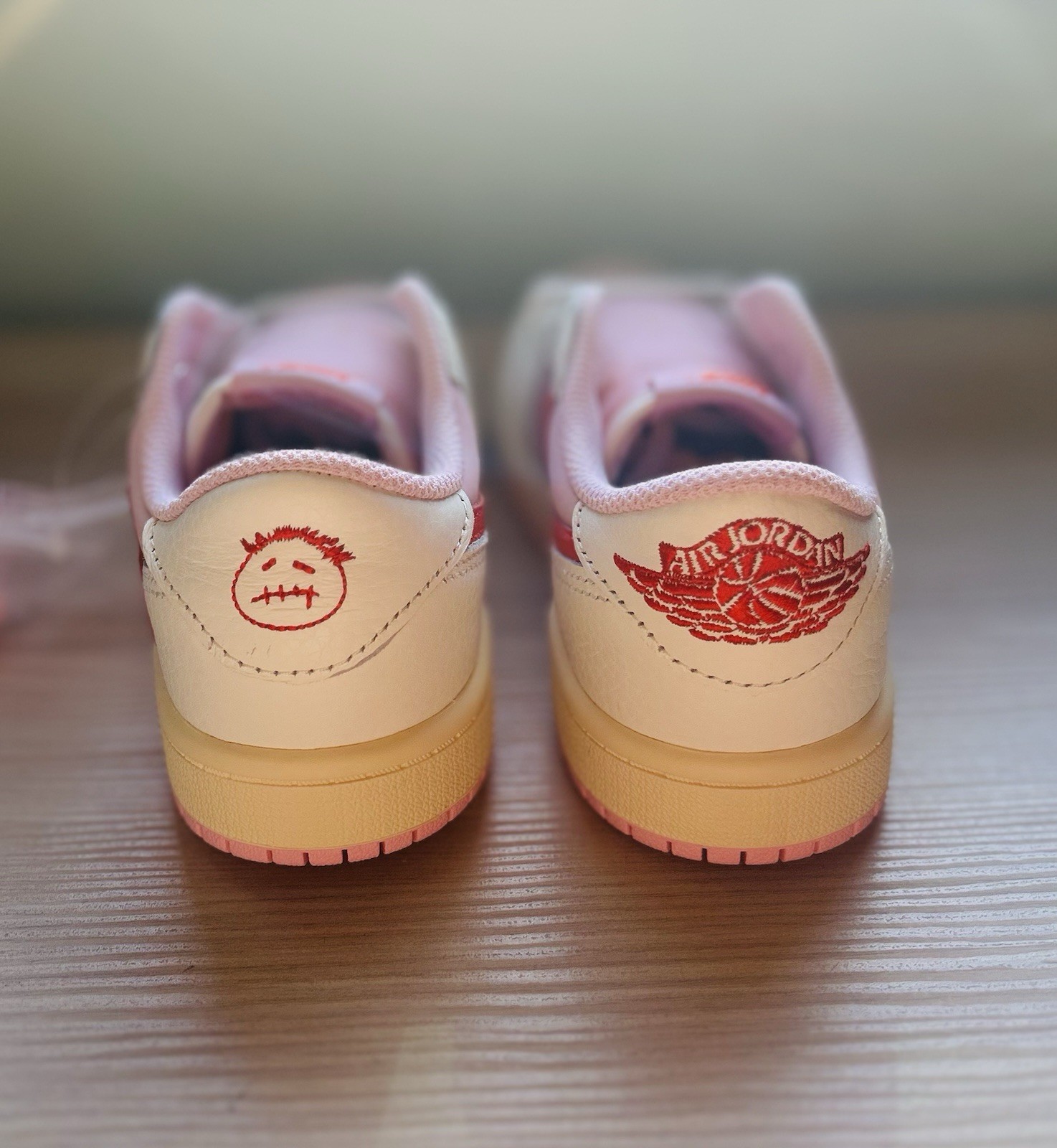 Jordan Air Jordan 1 Low OG SP (PS) Kids Pink White Sneaker 3Y IQ7065-101