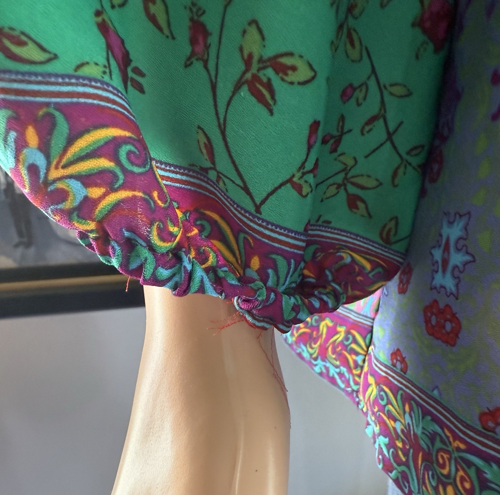 Dalia Women’s Pink Green Floral Mixed Print Peasant Blouse – Sz See Measurements
