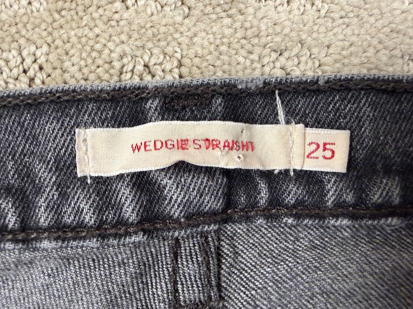 Woman’s Levi’s Wedgie Straight Premium Distressed Black Modern Big E 26×26 #1119