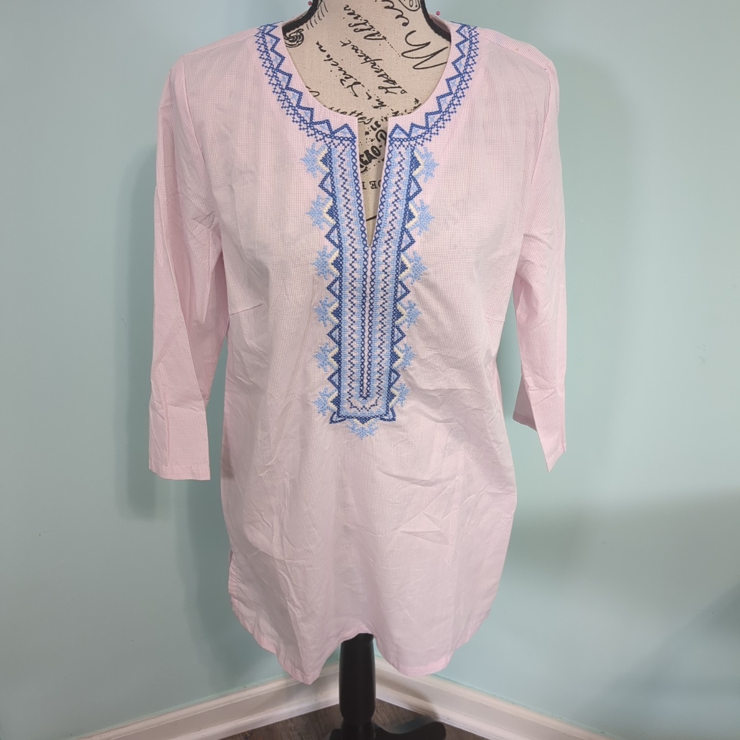 J. McLaughlin Fremont embroidered pink Window Pane Tunic new with tags medium