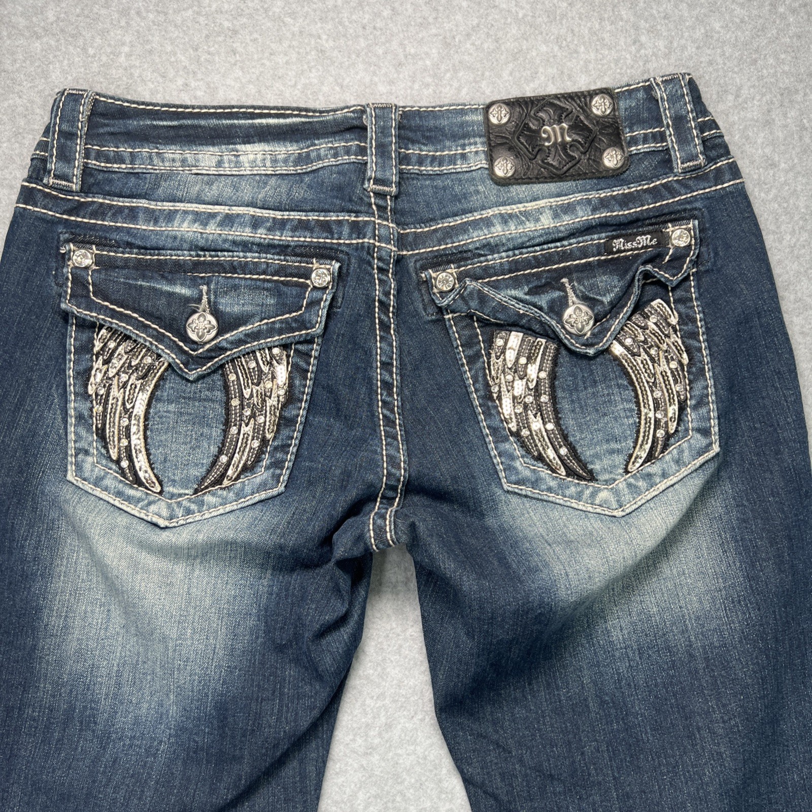 Miss Me Jeans 30 Blue Signature Rise Mid Rise Skinny Rhinestone Studded Angel
